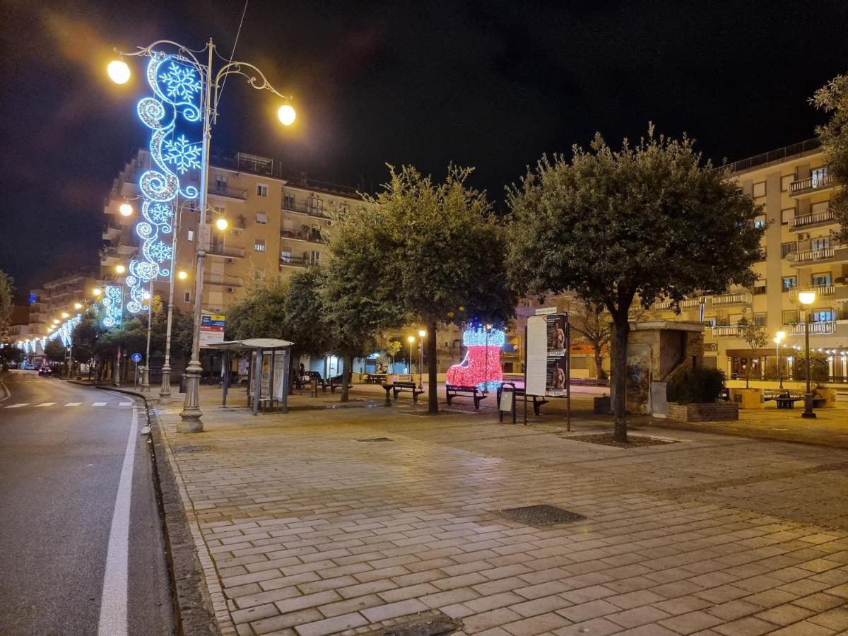 סלרנו Residenza Margherita - Centralissima מראה חיצוני תמונה