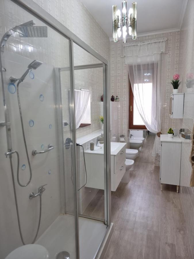 סלרנו Residenza Margherita - Centralissima מראה חיצוני תמונה