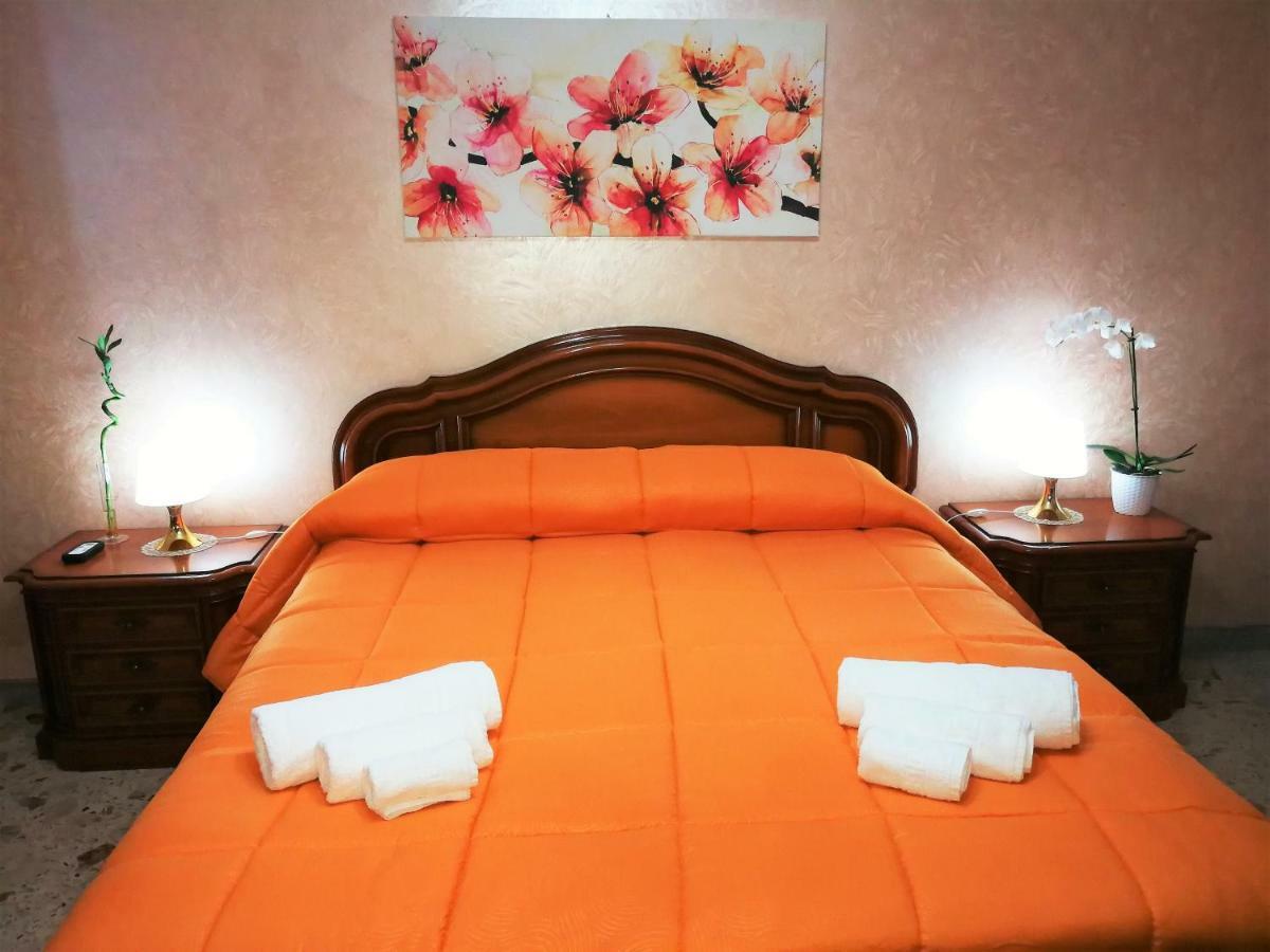 סלרנו Residenza Margherita - Centralissima מראה חיצוני תמונה